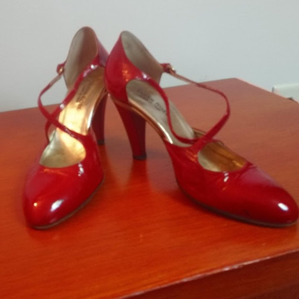 Taryn Rose red patent cross strap comfort heels